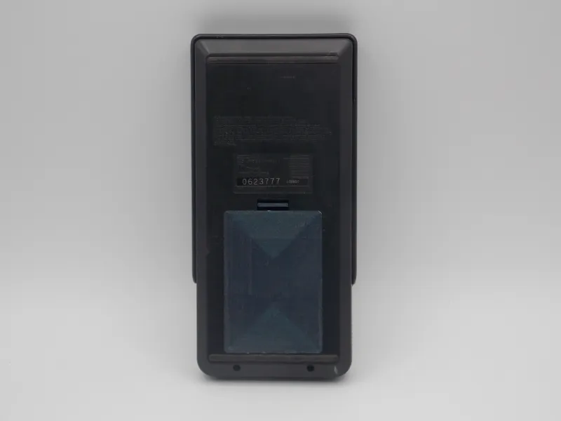 TI-85 배터리 도어 교체