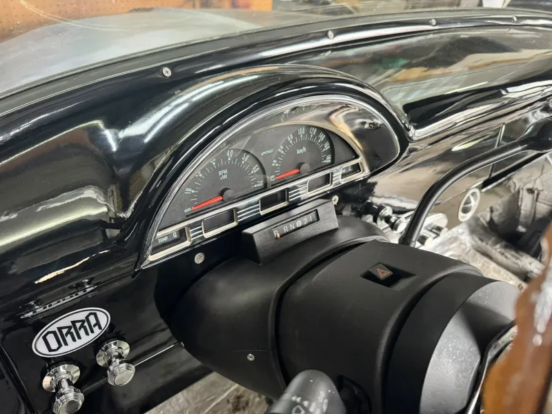 Корпус рулевой консоли / приборной панели Ford F-100