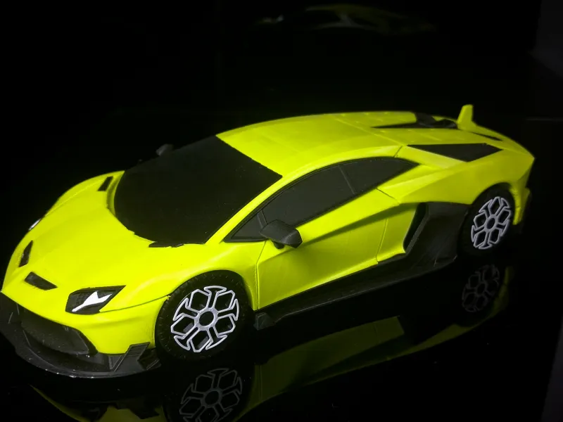 МОДЕЛЬ АВТОМОБИЛЯ AVENTADOR SVJ В МАСШТАБЕ 1/24