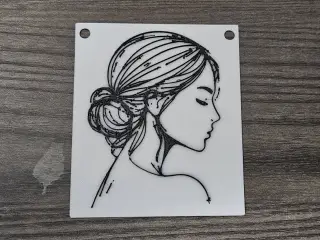 Woman 1 line art