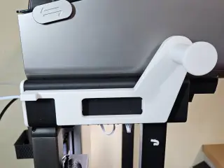 Interchangeable external spool holder