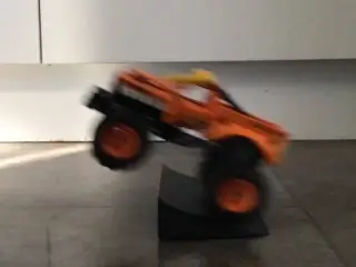 Jump for Lego pull-back monster truck
