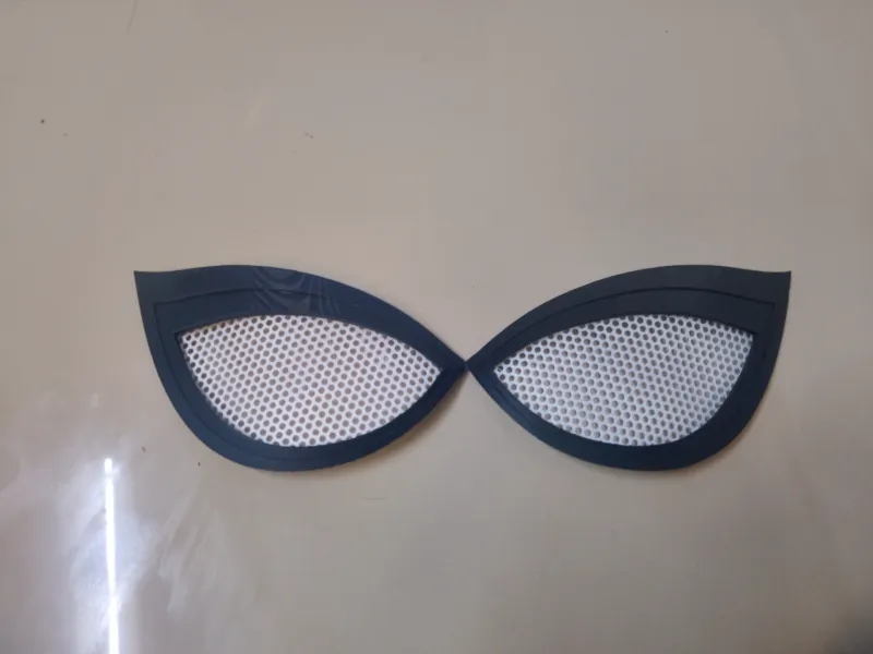 Termoform Maske Gözü - Masa Üstü Sergileme Süsü