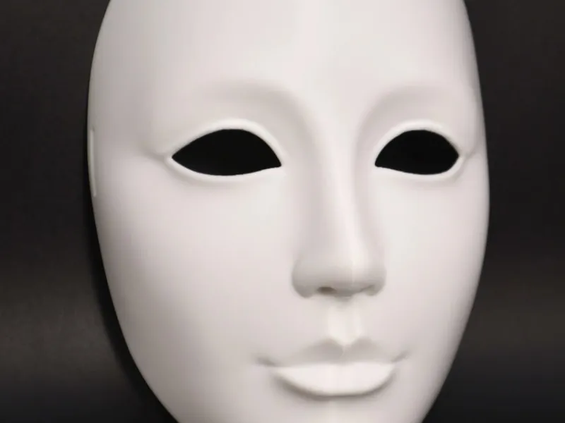 🎭 Elegante máscara facial blanca