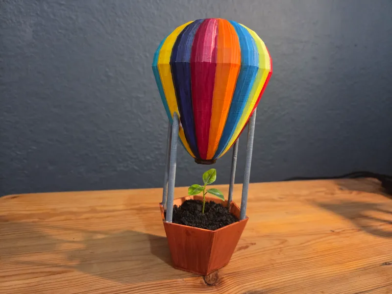 Self-Watering Hot Air Balloon Pot Plant