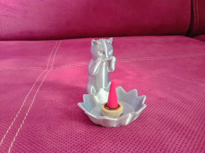 Cute Cat Incense Holder & Lotus Candle Tray