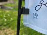Clip per bandiera aderente-0