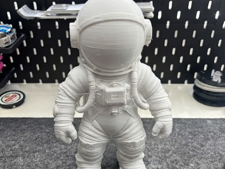 🚀 Astronauta Chibi no Espaço: Adorável Estatueta de Herói da NASA!