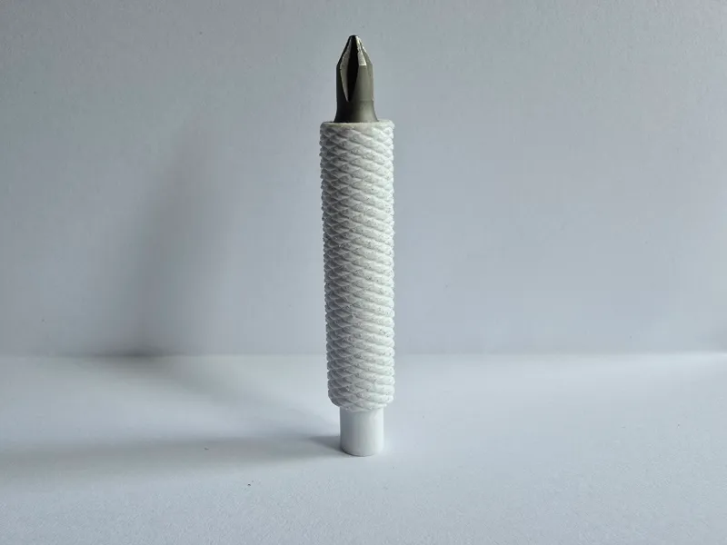 Clé de 4,5 mm avec porte-embout pour Mini z