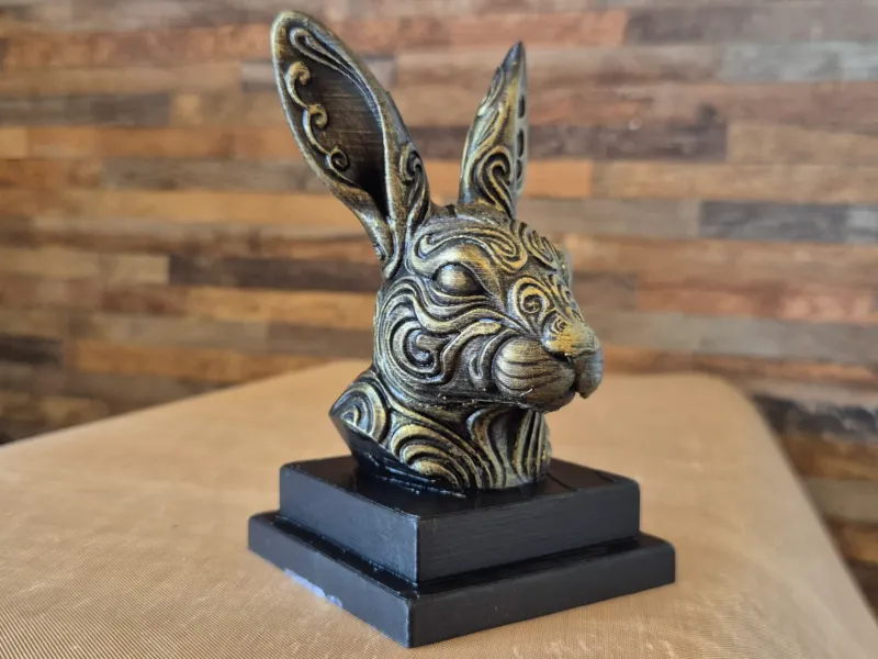 Busto de Coelho Ornamentado Estilo Art Nouveau