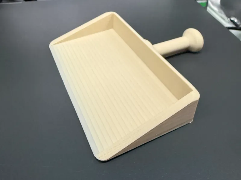 Pelle à poussière de 5 pouces