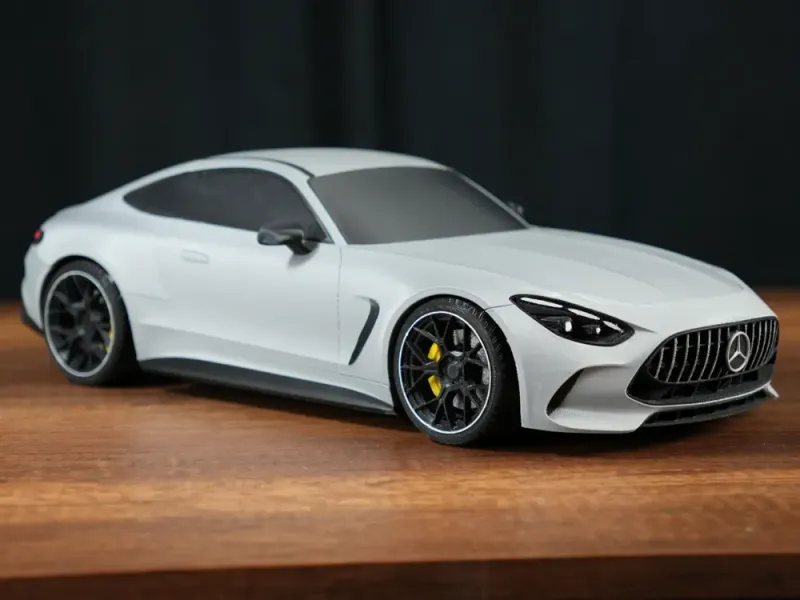 AMG GT 63 Coupé - 1/10 Maßstab RC-Auto/Ausstellungsmodell