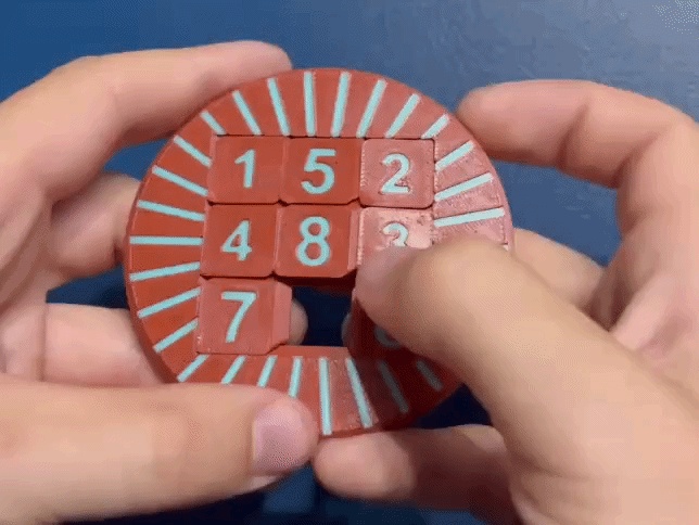 Sliding Puzzle