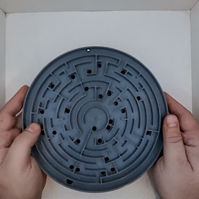 Handheld Balance Maze – Precision Ball Skill Game