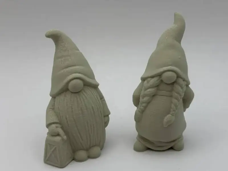 Garden Gnomes Couple