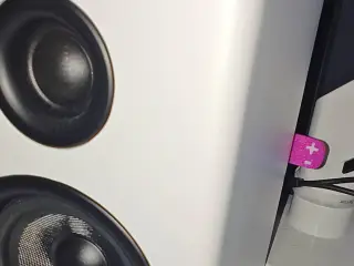 NZXT Relay Side VolumeStick