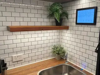 Waveshare 10.1" Touchscreen Wall Mount
