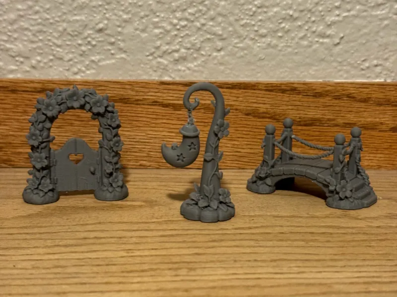 Fairy Garden Moon Lamp Post