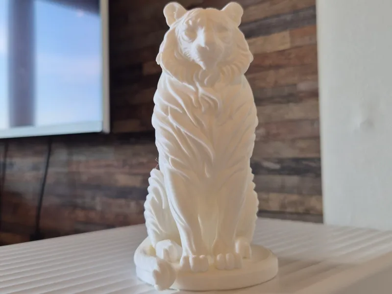 Sculpture Tigre moderne élégante