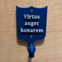 Shield with Hook and Motto-0