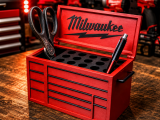 Toolbox_Pen_Holder_(Milwaukee_Edition)-0