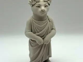 Roman Kitten Statue