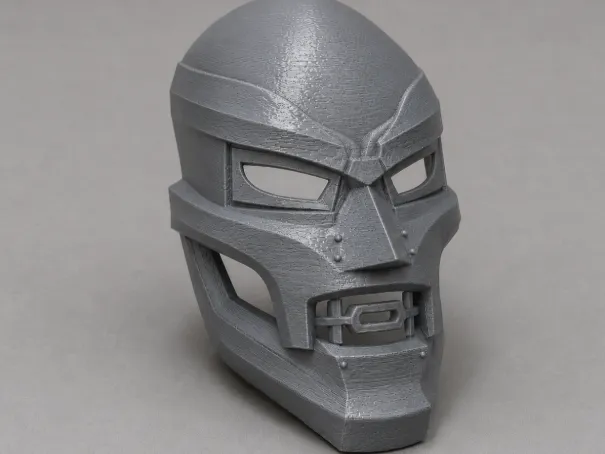 Máscara de Doctor Doom Cosplay y Decoración Marvel Avengers