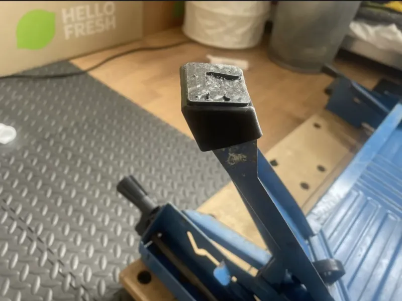 Workmate foot cap replacement - Black & Decker
