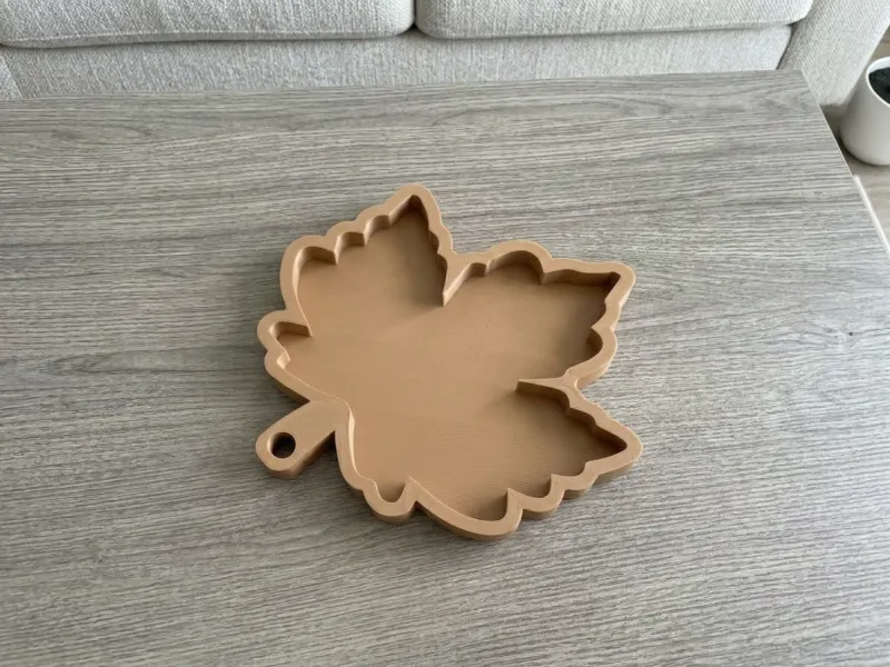 Maple Shaped Tray