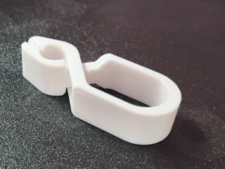 Infinity clip