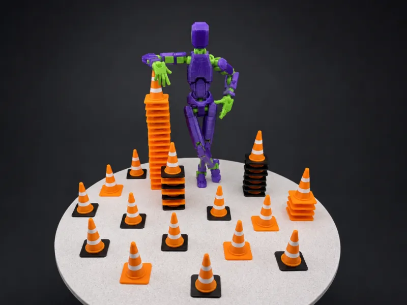 Mini Traffic Cone | 25mm | 1:20 Scale