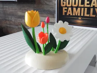 Sculpture composition florale moderne elegante
