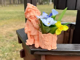 Garden decor