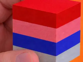 Multicolor Cube Test