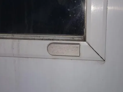 Cache aeration Fenetre - Hymer