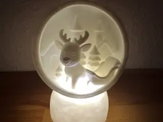 Rentierkugel beleuchtet