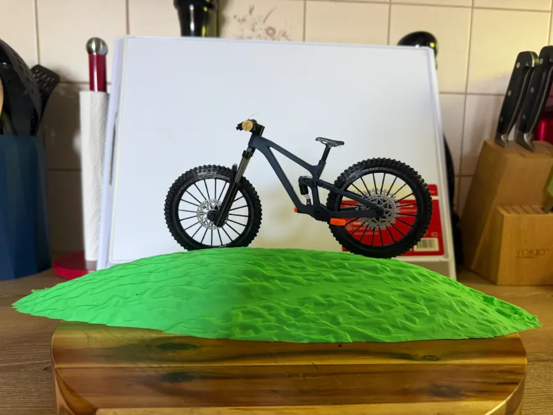 Hill / Hügel