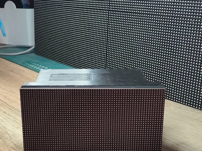Caixa MATRIZ LED P3_190*95mm