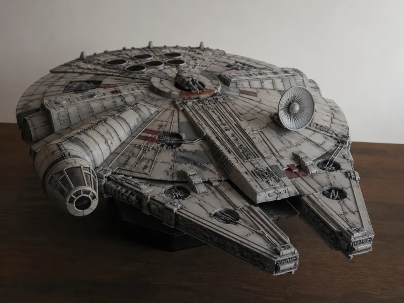 milenium falcon