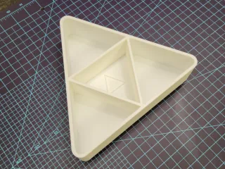 Triforce Desk Caddy