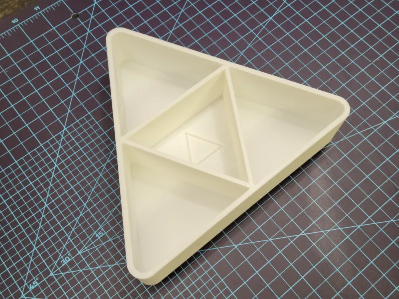 Triforce Desk Caddy