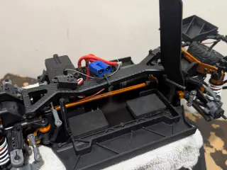 Rlaarlo AK-917 Battery Tray Riser