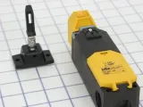 Mechanical safety switch-0