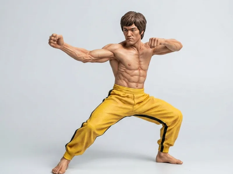 BRUCE LEE