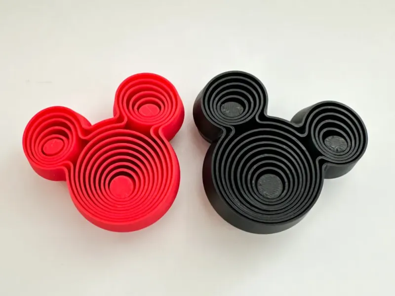 Mickey Mouse Oyalanma Oyuncağı (benim değil, Bambu Studio'dan)