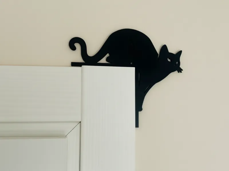Black Cat Door - Frame Topper Decoration