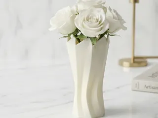 Twistquisite Vase #2