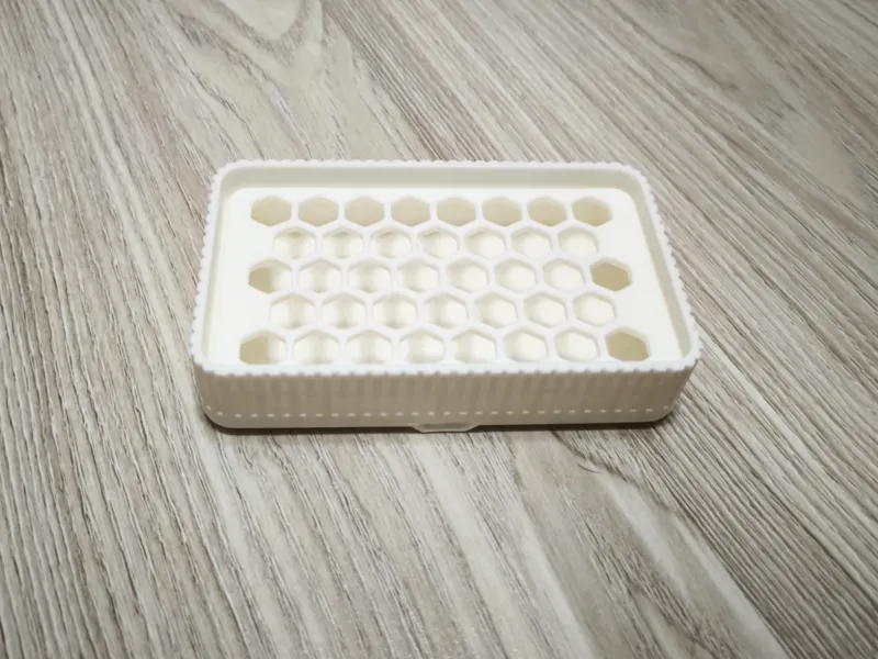 Porte-savon démontable (nid d'abeille)