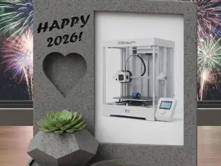 2026 PHOTO FRAME AND PLANTER