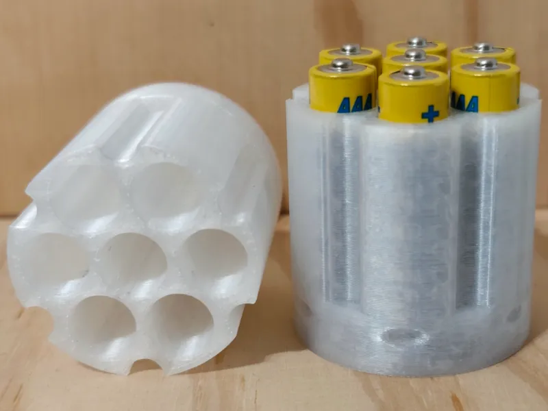 Revolver Silindiri 3D Baskı – 7x AAA Pil Tutucu